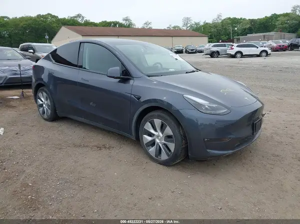 7SAYGDEE8PF845638 2023 TESLA MODEL Y - Image 1
