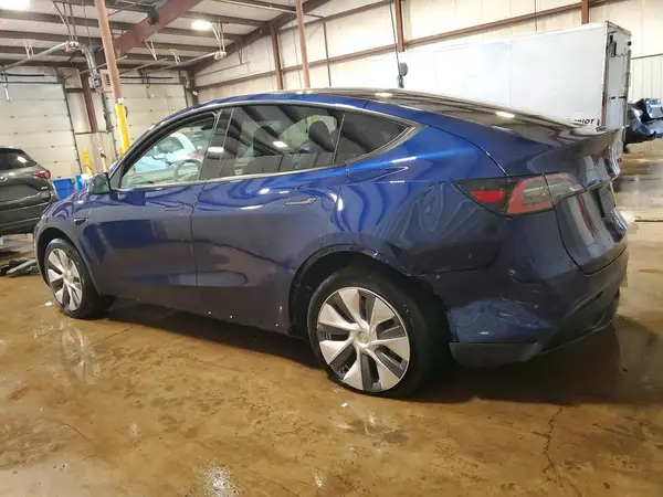 7SAYGDEE8PF847003 2023 TESLA MODEL Y - Image 2