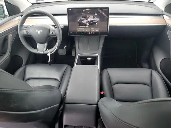 7SAYGDEE8PF847454 2023 TESLA MODEL Y - Image 8