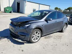 7SAYGDEE8PF869700 2023 TESLA MODEL Y