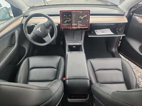 7SAYGDEE8PF872287 2023 TESLA MODEL Y - Image 8
