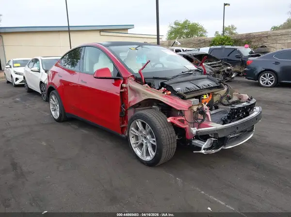 7SAYGDEE8PF875030 2023 TESLA MODEL Y - Image 1