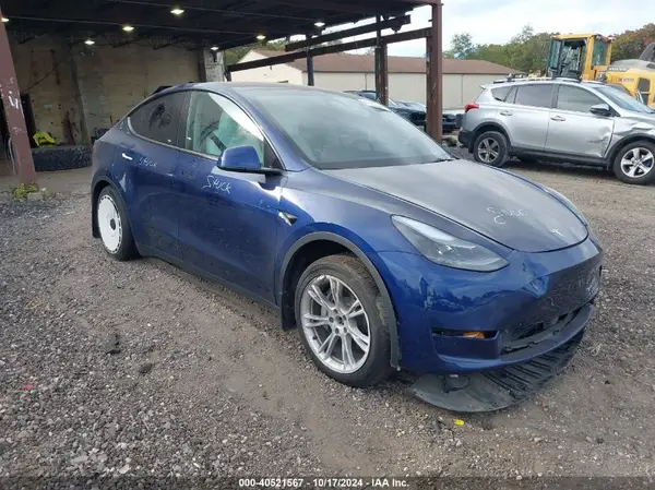 7SAYGDEE8PF895214 2023 TESLA MODEL Y - Image 1