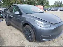 7SAYGDEE8PF904042 2023 TESLA MODEL Y