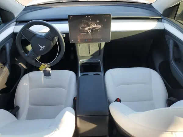 7SAYGDEE8PF910424 2023 TESLA MODEL Y - Image 8