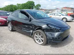 7SAYGDEE8PF919057 2023 TESLA MODEL Y