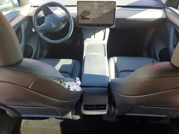 7SAYGDEE8PF928230 2023 TESLA MODEL Y - Image 8