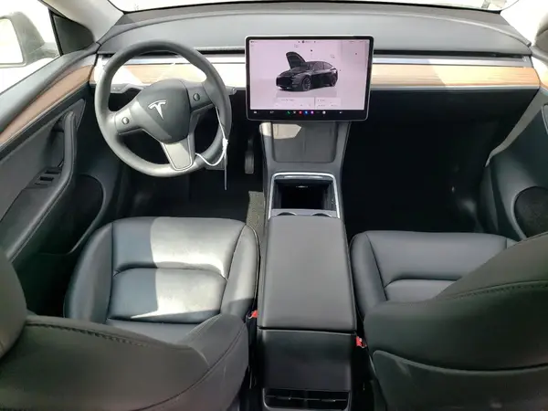 7SAYGDEE8PF928261 2023 TESLA MODEL Y - Image 8