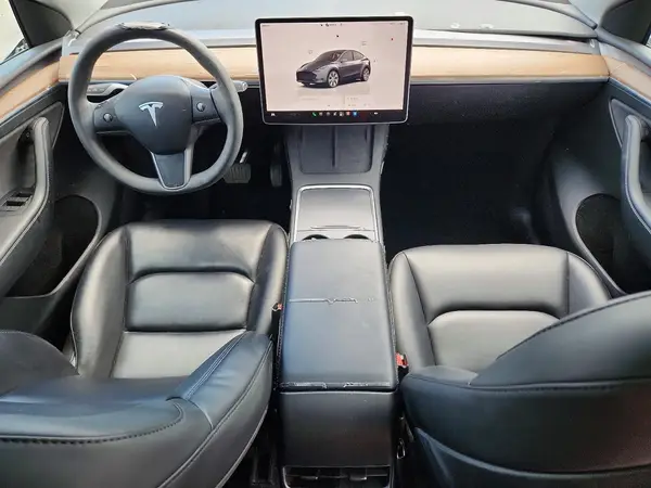 7SAYGDEE8PF935484 2023 TESLA MODEL Y - Image 8