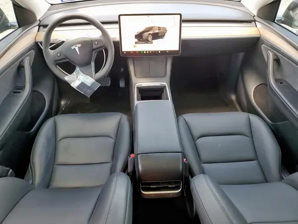 7SAYGDEE8RA220463 2024 TESLA MODEL Y - Image 8
