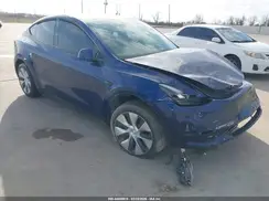 7SAYGDEE8RA221175 2024 TESLA MODEL Y