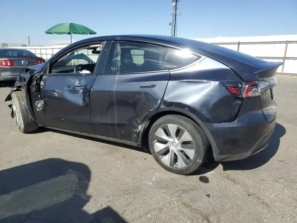 7SAYGDEE8RA222889 2024 TESLA MODEL Y - Image 2