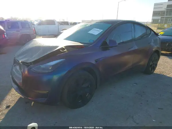 7SAYGDEE8RA232743 2024 TESLA MODEL Y - Image 2