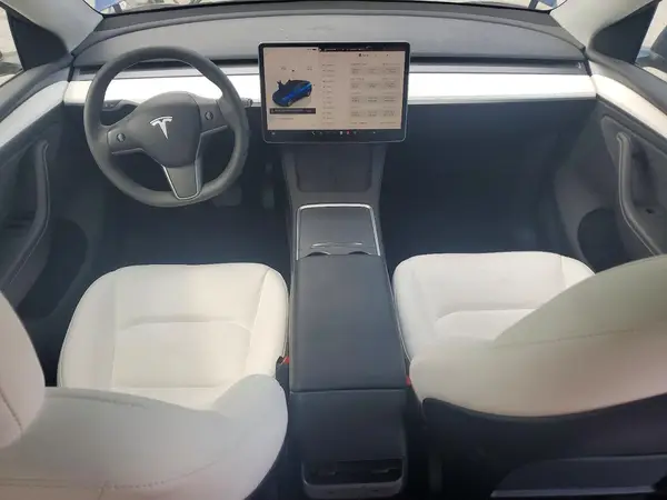 7SAYGDEE8RA233844 2024 TESLA MODEL Y - Image 8