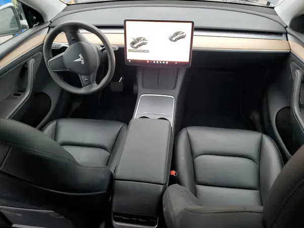 7SAYGDEE8RA234430 2024 TESLA MODEL Y - Image 8