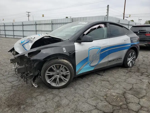 7SAYGDEE8RA238798 2024 TESLA MODEL Y - Image 1