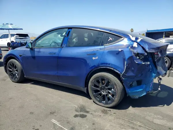 7SAYGDEE8RA239188 2024 TESLA MODEL Y - Image 2