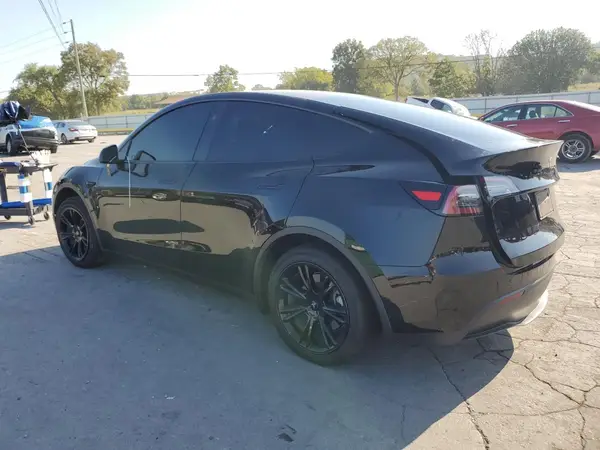 7SAYGDEE8RA242026 2024 TESLA MODEL Y - Image 2