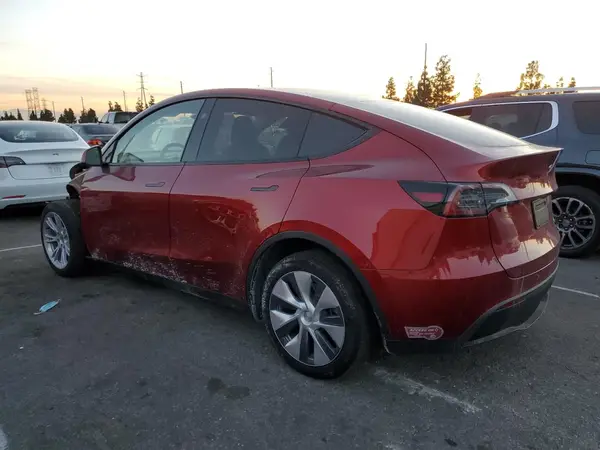 7SAYGDEE8RA243161 2024 TESLA MODEL Y - Image 2