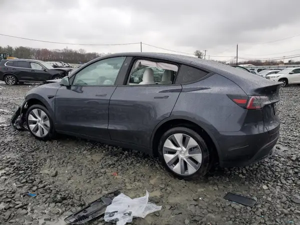 7SAYGDEE8RA249039 2024 TESLA MODEL Y - Image 2