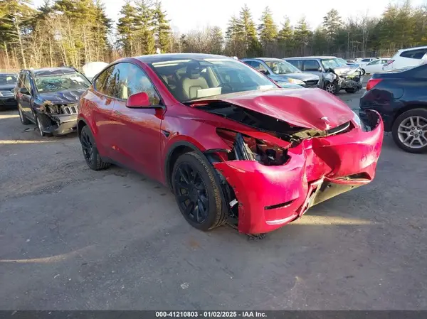 7SAYGDEE8RA254256 2024 TESLA MODEL Y - Image 1