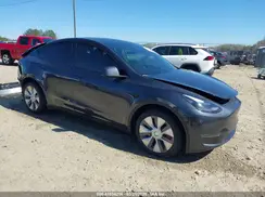 7SAYGDEE8RA262082 2024 TESLA MODEL Y