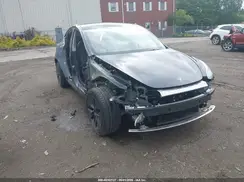 7SAYGDEE8RA296281 2024 TESLA MODEL Y