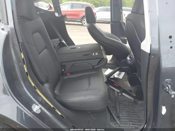 7SAYGDEE8RA296281 2024 TESLA MODEL Y - Image 8