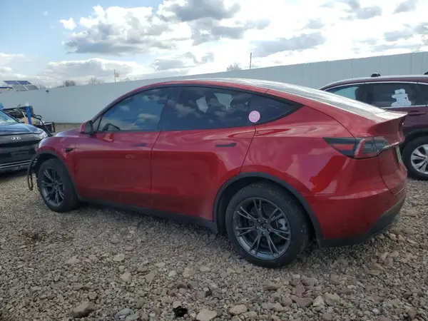 7SAYGDEE8RA302077 2024 TESLA MODEL Y - Image 2