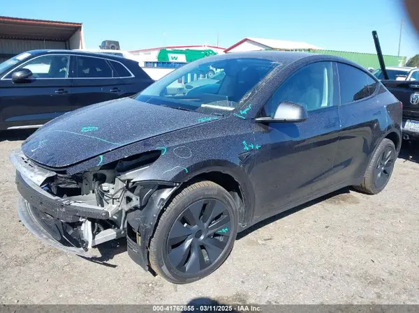 7SAYGDEE8RA305853 2024 TESLA MODEL Y - Image 2