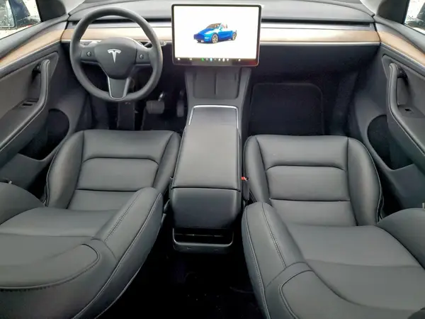 7SAYGDEE8RA326055 2024 TESLA MODEL Y - Image 8