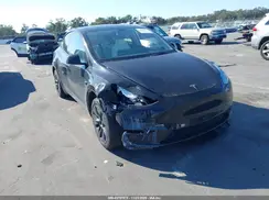 7SAYGDEE8RA327450 2024 TESLA MODEL Y