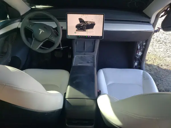 7SAYGDEE8RF002655 2024 TESLA MODEL Y - Image 8