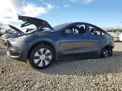 7SAYGDEE8RF013560 2024 TESLA MODEL Y
