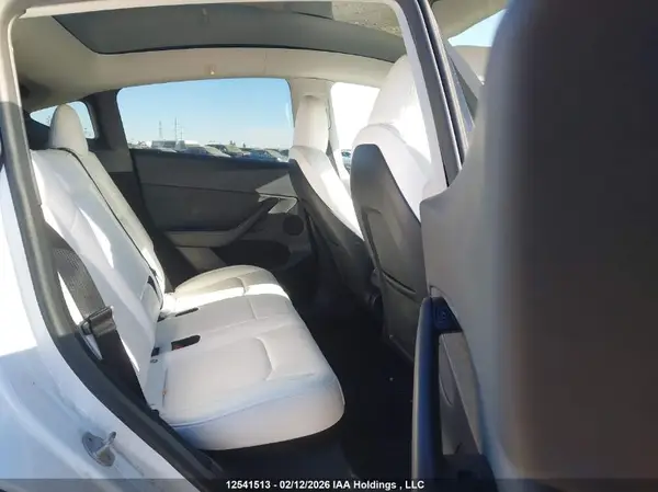 7SAYGDEE8RF016507 2024 TESLA MODEL Y - Image 8