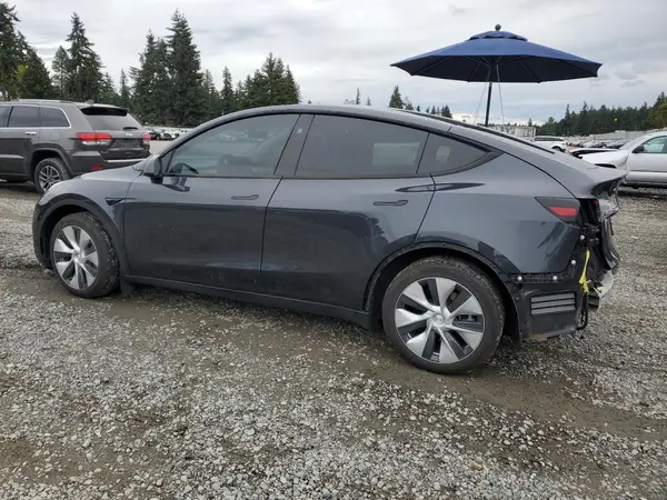 7SAYGDEE8RF017043 2024 TESLA MODEL Y - Image 2