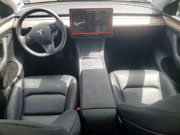 7SAYGDEE8RF023117 2024 TESLA MODEL Y - Image 8