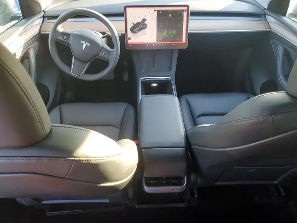 7SAYGDEE8RF025501 2024 TESLA MODEL Y - Image 8