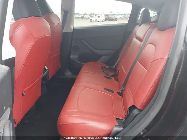 7SAYGDEE8RF043433 2024 TESLA MODEL Y - Image 8