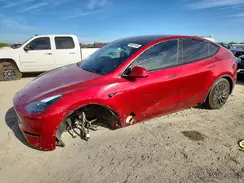 7SAYGDEE8RF078733 2024 TESLA MODEL Y