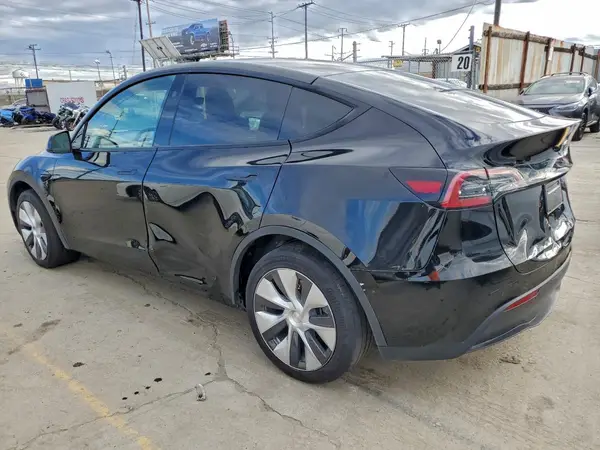 7SAYGDEE8RF081602 2024 TESLA MODEL Y - Image 2