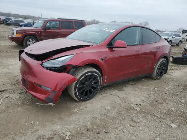 7SAYGDEE8RF082636 2024 TESLA MODEL Y - Image 1