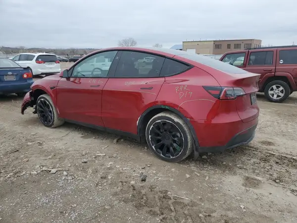 7SAYGDEE8RF082636 2024 TESLA MODEL Y - Image 2