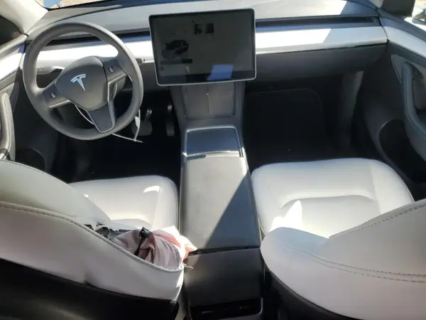 7SAYGDEE8RF089263 2024 TESLA MODEL Y - Image 8