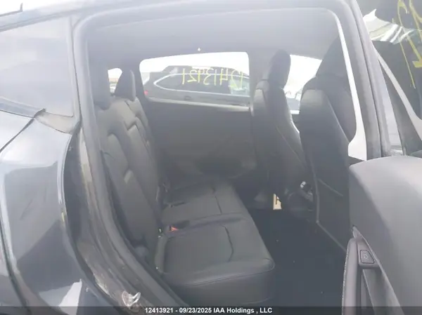 7SAYGDEE8RF093037 2024 TESLA MODEL Y - Image 8