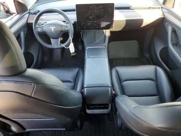 7SAYGDEE8RF108362 2024 TESLA MODEL Y - Image 8