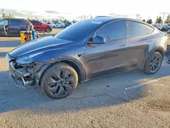 7SAYGDEE8RF117725 2024 TESLA MODEL Y