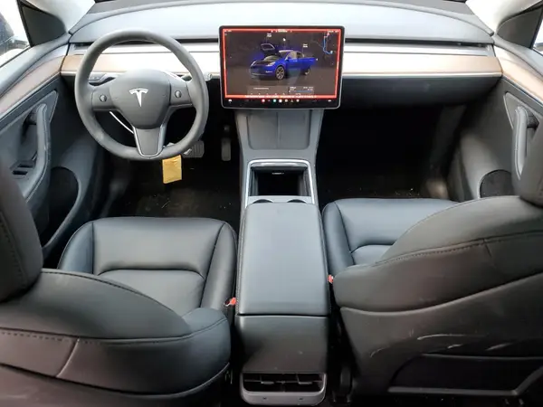 7SAYGDEE8RF165810 2024 TESLA MODEL Y - Image 8