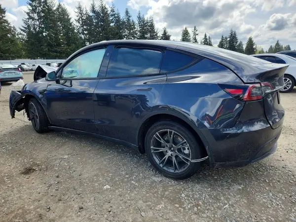 7SAYGDEE8RF191694 2024 TESLA MODEL Y - Image 2