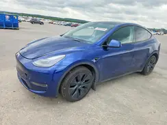 7SAYGDEE8RF201611 2024 TESLA MODEL Y